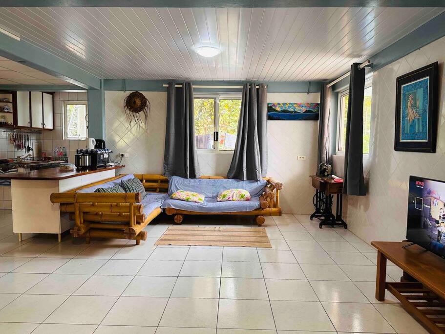 Meri Lodge Huahine Fare Eksteriør bilde